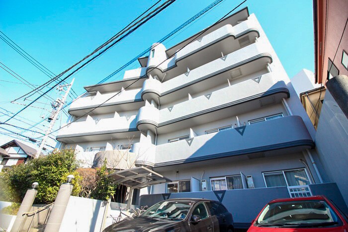 リベ－ル市ヶ尾の物件外観写真