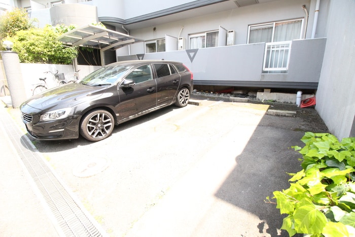 リベ－ル市ヶ尾の物件外観写真