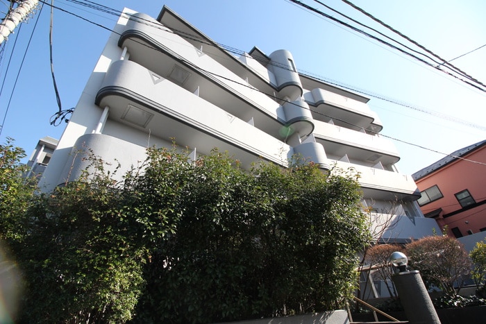 リベ－ル市ヶ尾の物件外観写真