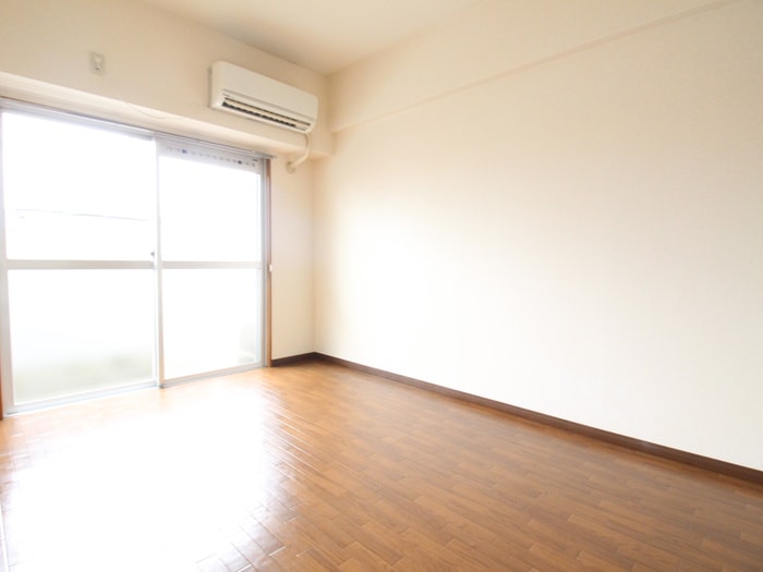 リベ－ル市ヶ尾の物件内観写真