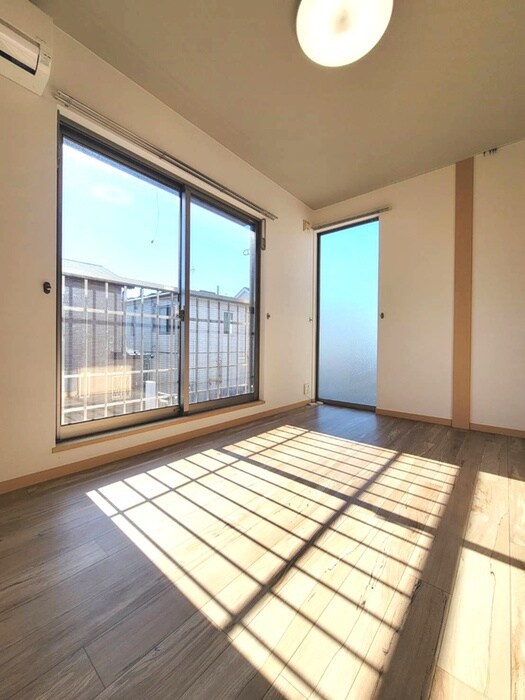 プラティ－ク戸田の物件内観写真