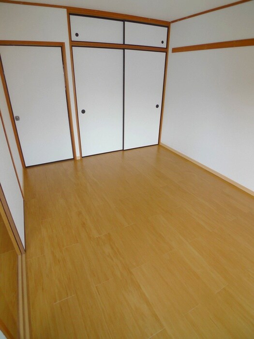 ハイブリッジＢの物件内観写真