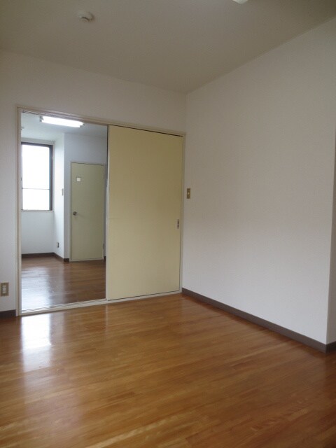 メゾン恵の物件内観写真