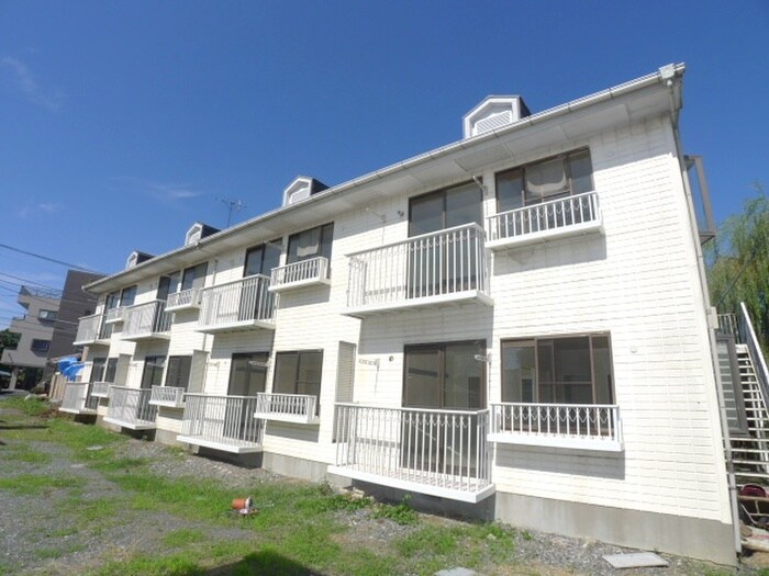 セブンデメゾンの物件外観写真