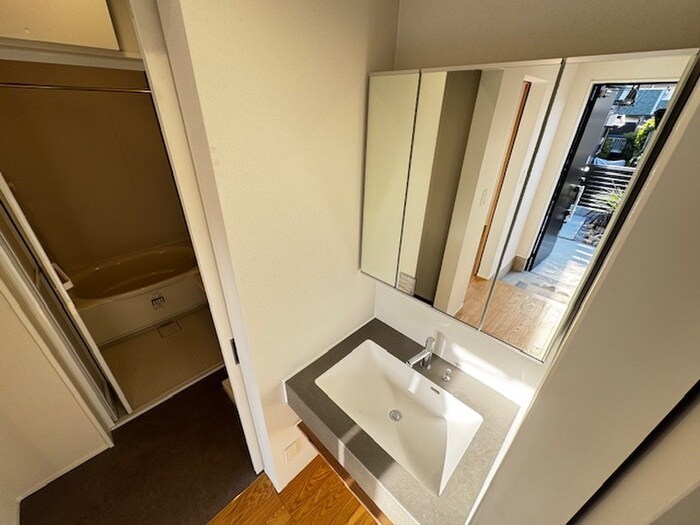 河村貸家（東６）の物件内観写真