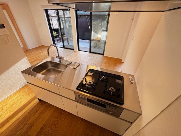 河村貸家（東６）の物件内観写真