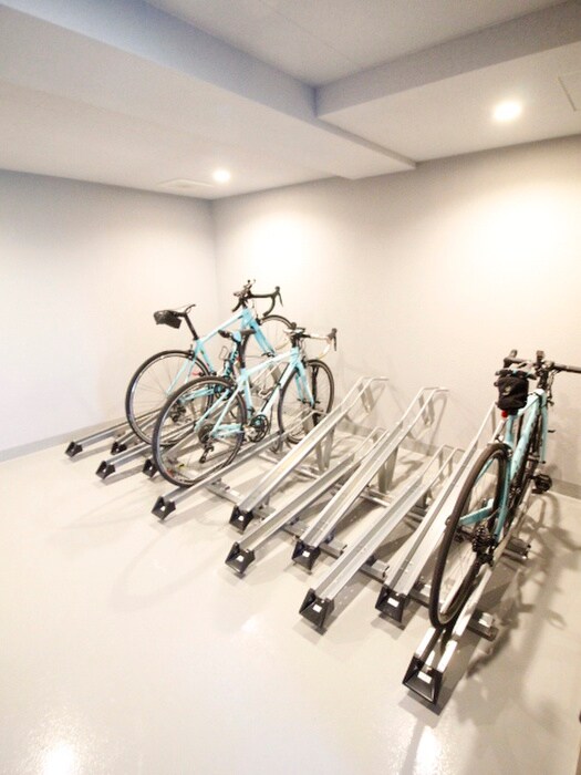 ルネサンスコート門前仲町の物件外観写真