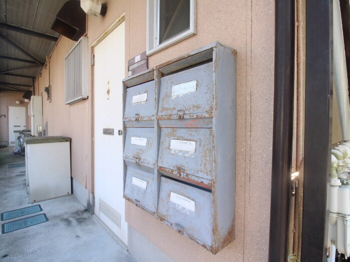 山田ハイツの物件外観写真