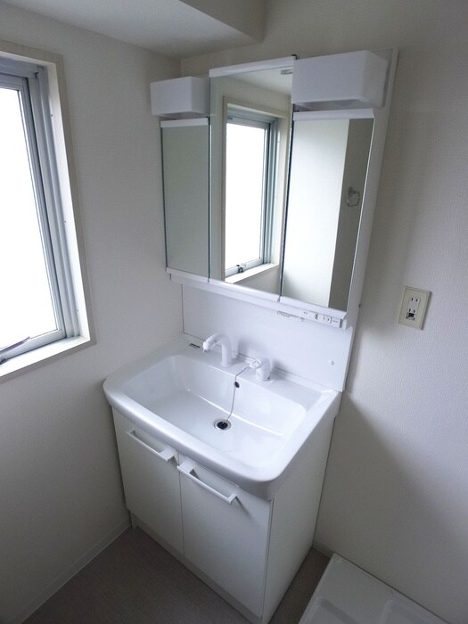 ベイシティ葛西の物件内観写真