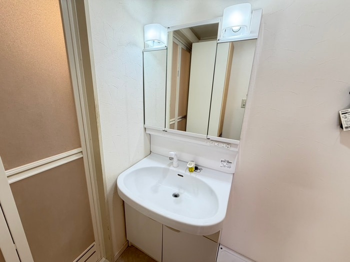 メゾン第三大泉(105)の物件内観写真