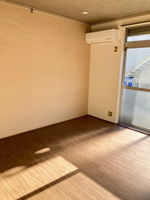 ｴｽﾃｰﾄﾋﾟｱ寿の物件内観写真