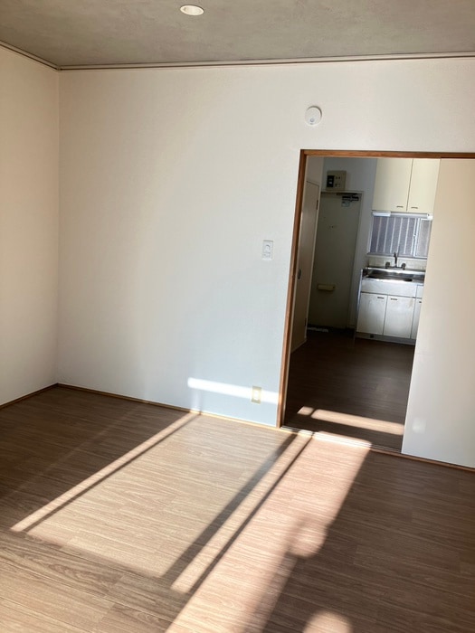 ｴｽﾃｰﾄﾋﾟｱ寿の物件内観写真