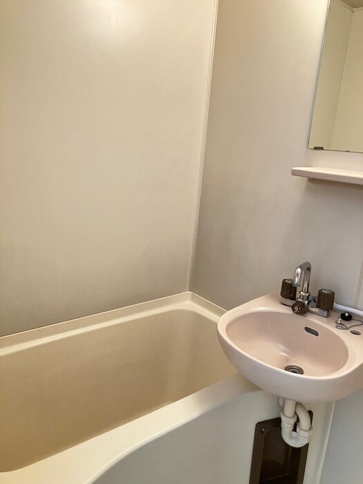 ｴｽﾃｰﾄﾋﾟｱ寿の物件内観写真