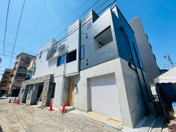 Ｓｅｌｅｎｅｘｔｒａの物件外観写真