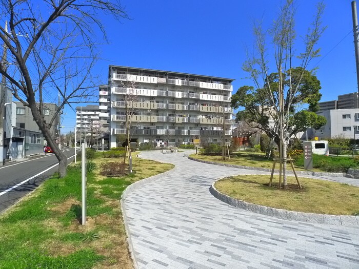 ア－クトップ西新井の物件外観写真