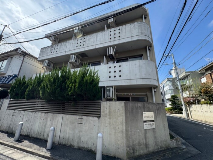 ハイツ南常盤台の物件外観写真