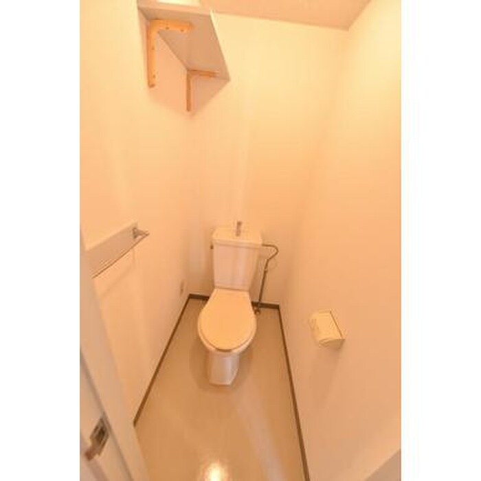 ビレッジハウス二宮2号棟の物件内観写真