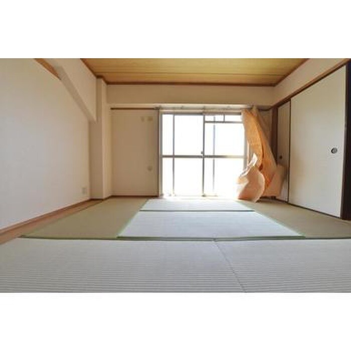 ビレッジハウス二宮2号棟の物件内観写真