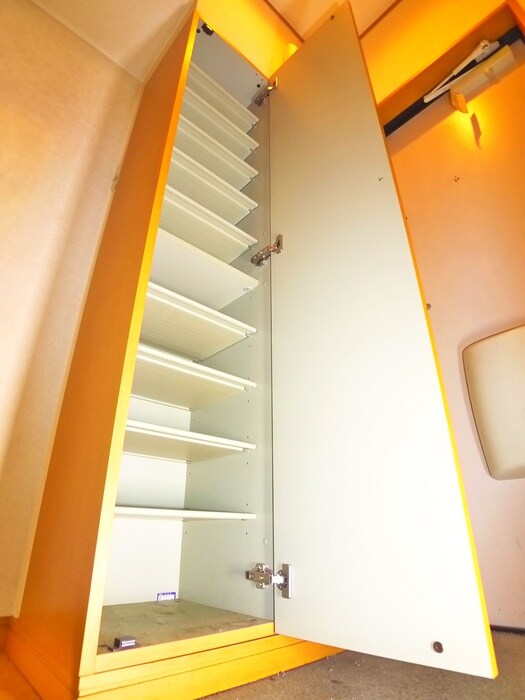 アム－ル右京の物件内観写真