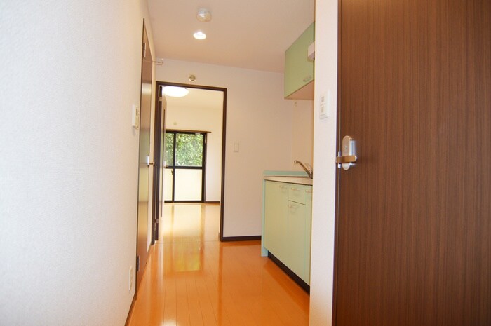 ハイデンス ヌクイの物件内観写真