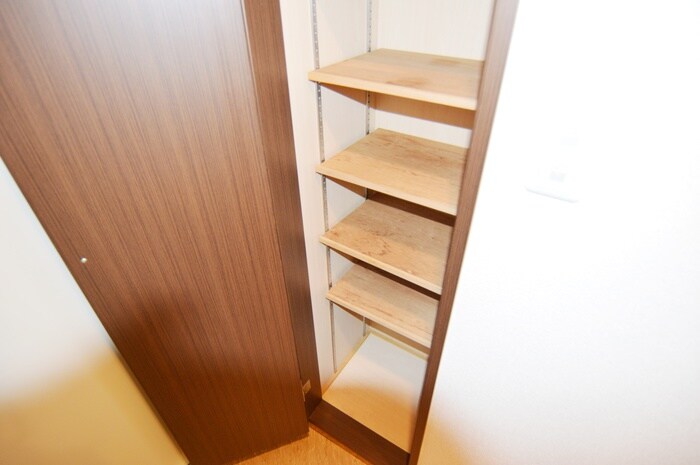 ハイデンス ヌクイの物件内観写真