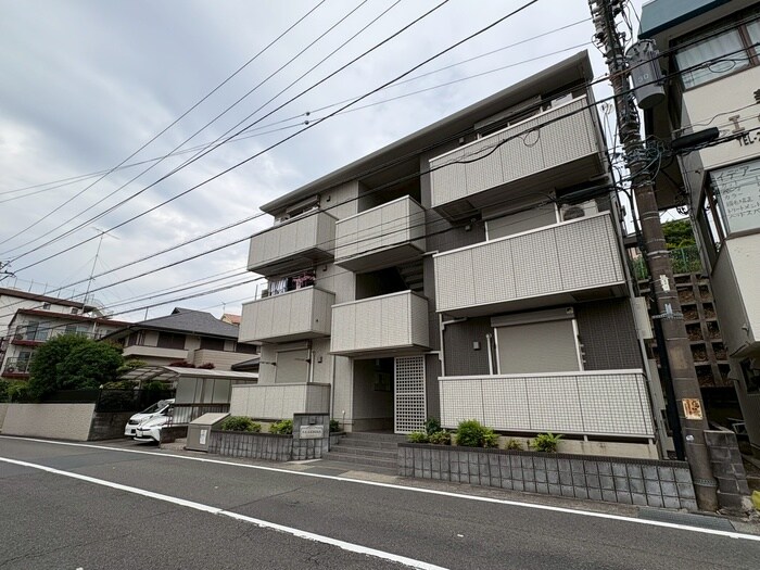 ドエルEBINAの物件外観写真