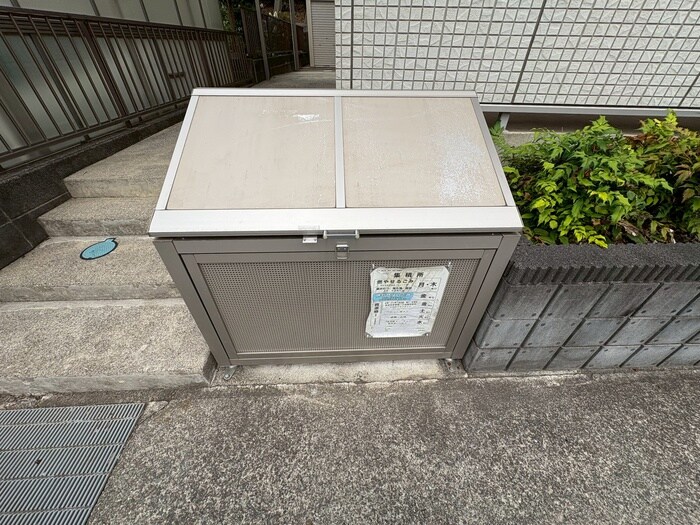 ドエルEBINAの物件外観写真