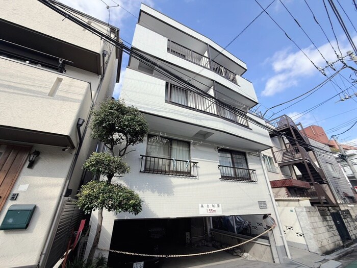 ファミール目白の物件外観写真