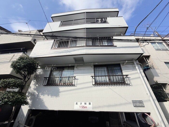 ファミール目白の物件外観写真