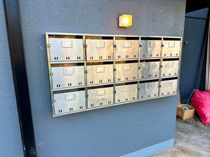 ロワール成瀬の物件外観写真