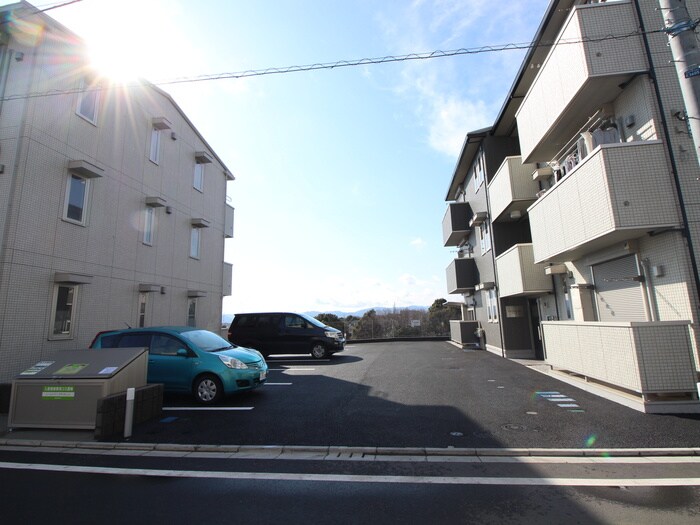 Ｙ`ｓガーデンの物件外観写真