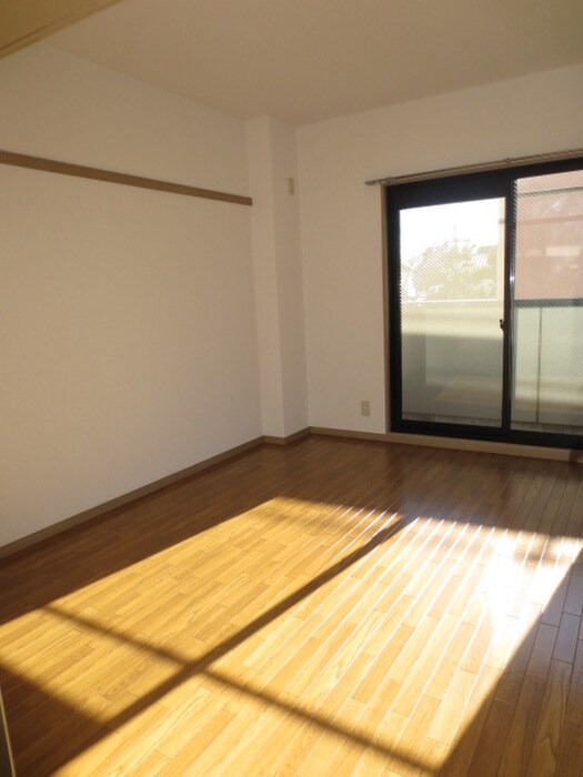 ミレニアムガドンの物件内観写真