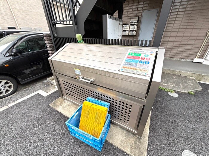 ミレニアムガドンの物件外観写真