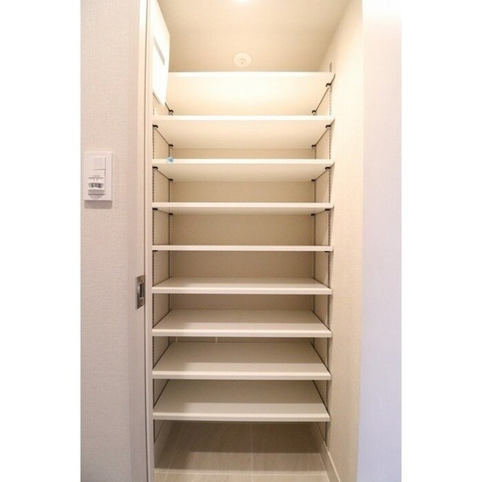 ORSUS HONJOAZUMABASHIの物件内観写真