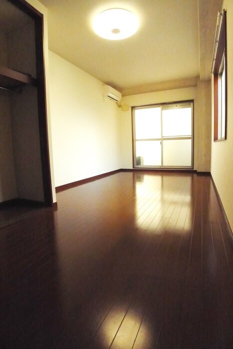 グラフティ－マンション６の物件内観写真