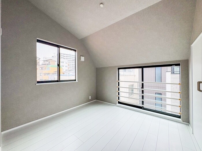 西日暮里6丁目戸建の物件内観写真