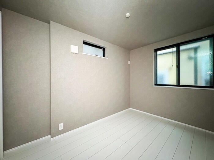 西日暮里6丁目戸建の物件内観写真