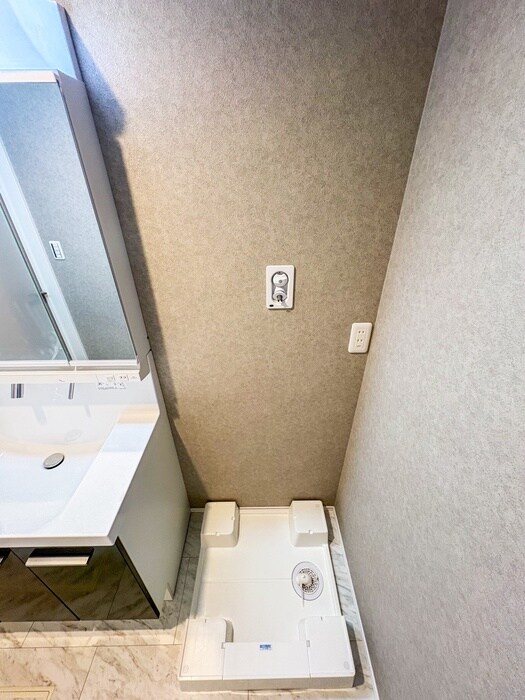 西日暮里6丁目戸建の物件内観写真