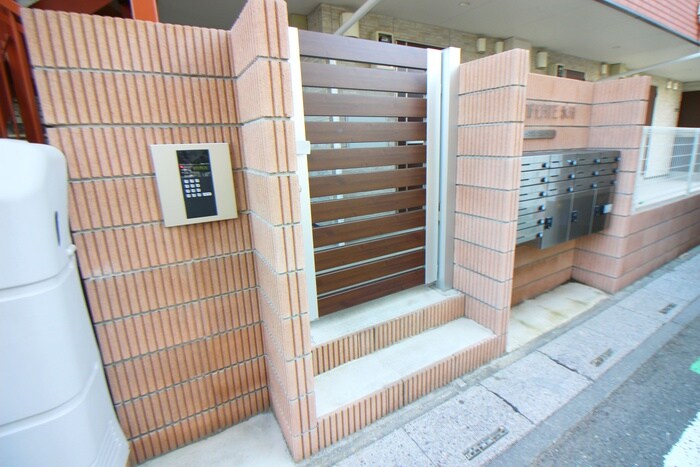 ＢＬＡＮＦＥＲＴＥ氷川の物件外観写真