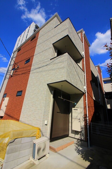 ＢＬＡＮＦＥＲＴＥ氷川の物件外観写真