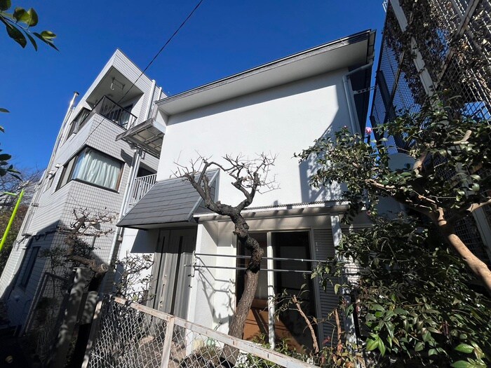 ソシアル上北沢の物件外観写真