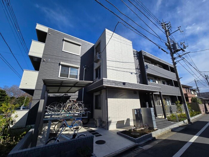 アヴァンス中村南の物件外観写真