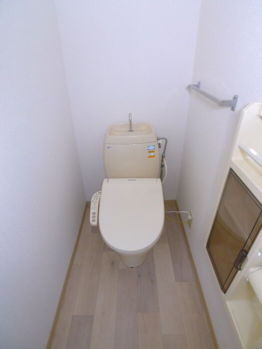 グレイッシュクサカベⅡの物件内観写真