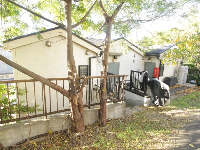 ヴィラージュ西生田の物件外観写真