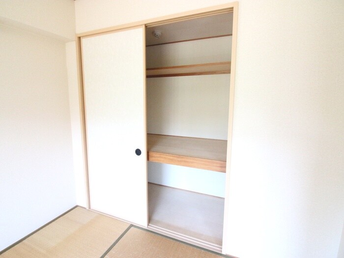 ﾀｶｰﾗ･ﾊｰｳﾞｪｽﾄ弐番館の物件内観写真