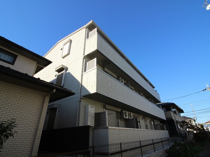 セジュールウィンの物件外観写真