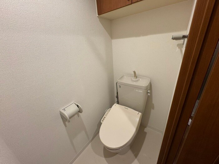 エクメ－ネ日本橋302号室の物件内観写真