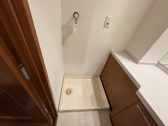 エクメ－ネ日本橋302号室の物件内観写真