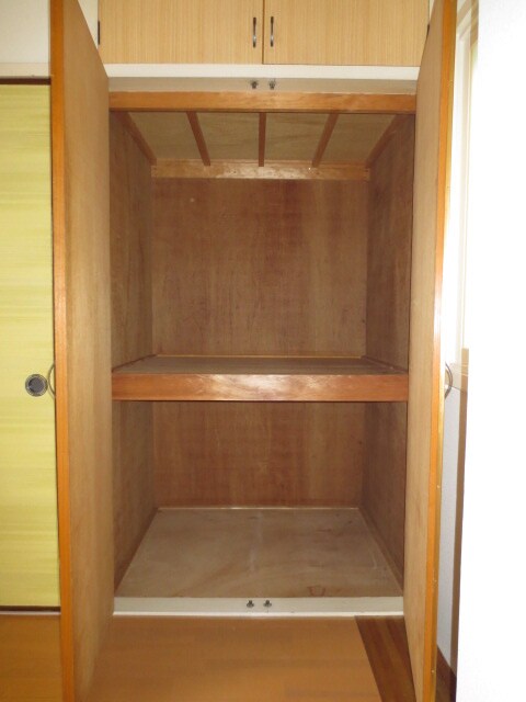 あずまコ－ポの物件内観写真