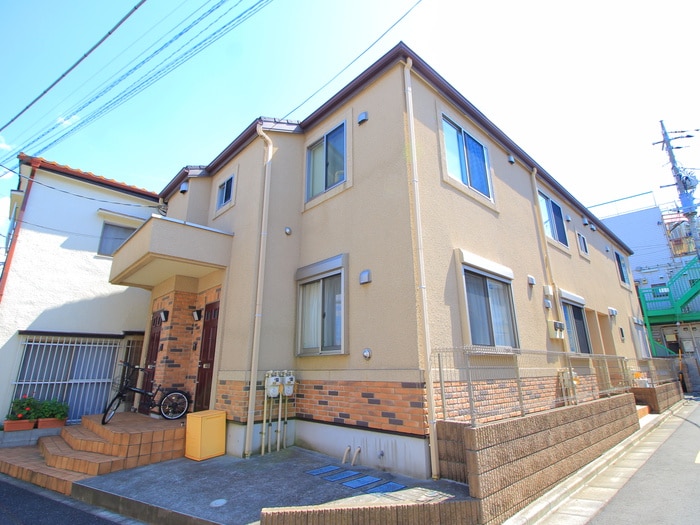 ジュビレの物件外観写真